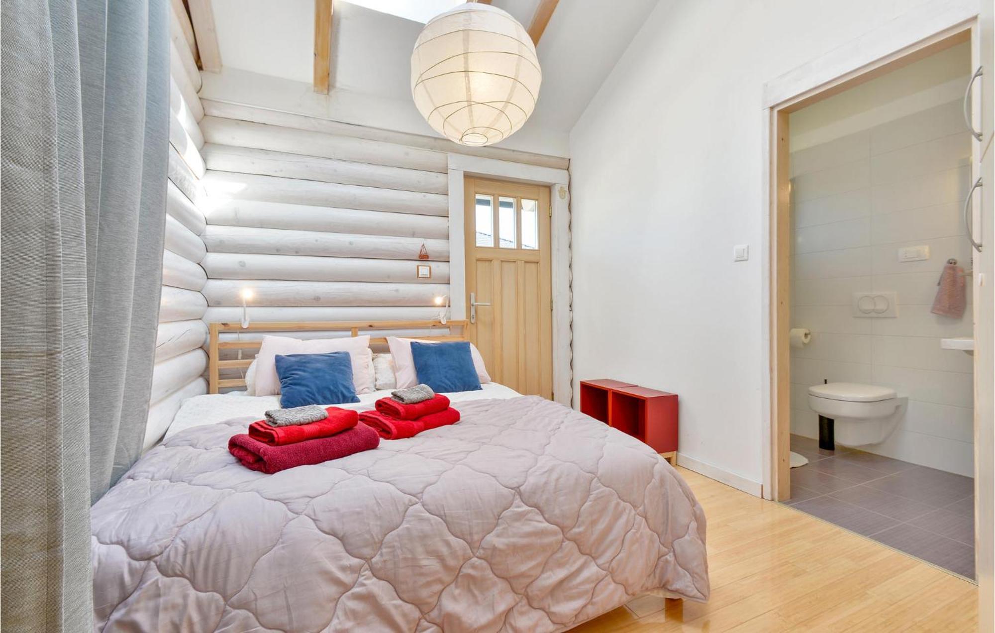 Nice Home In Bregana With House A Panoramic View Exterior foto